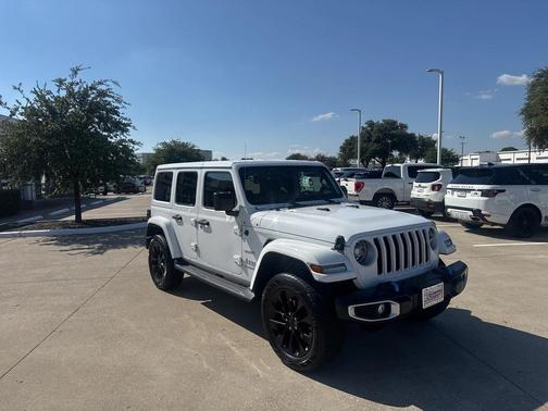 2022 Jeep Wrangler Unlimited 4xe Sahara