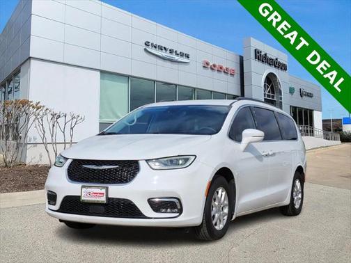 2022 Chrysler Pacifica Touring L