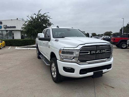 2023 RAM 2500 Laramie Crew Cab 4x4 6'4' Box