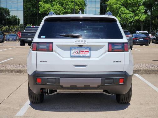 Bright White Clearcoat 2026 Jeep Cherokee Laredo 4x4