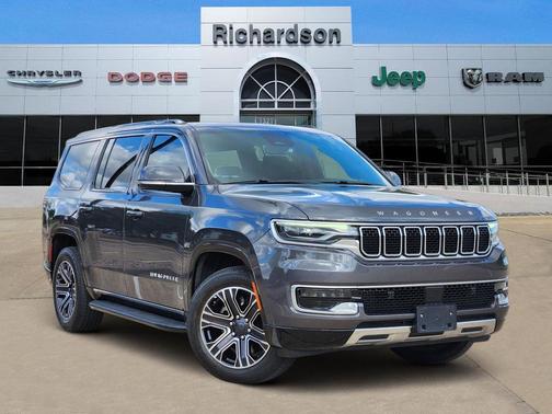 Baltic Gray Metallic Clearcoat 2022 Jeep Wagoneer Series III 4x4