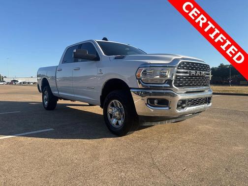 2022 RAM 2500 Big Horn Crew Cab 4x4 6'4' Box