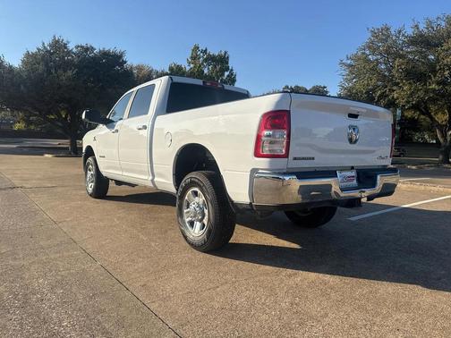 2022 RAM 2500 Big Horn Crew Cab 4x4 6'4' Box