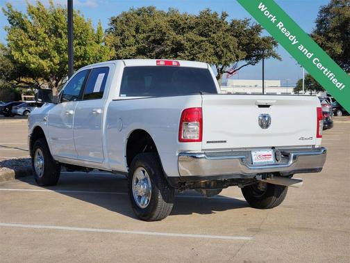 2022 RAM 2500 Big Horn Crew Cab 4x4 6'4' Box
