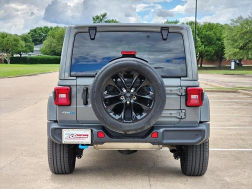 2022 Jeep Wrangler Unlimited 4xe Sahara