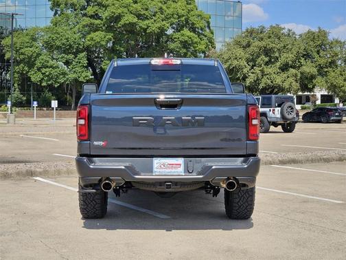 2026 RAM 1500 Warlock Crew Cab 4x4 5'7' Box
