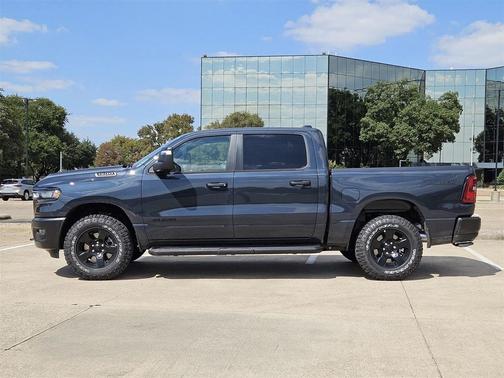 2026 RAM 1500 Warlock Crew Cab 4x4 5'7' Box