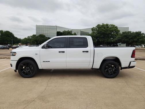 Bright White Clearcoat 2026 RAM 1500 Laramie