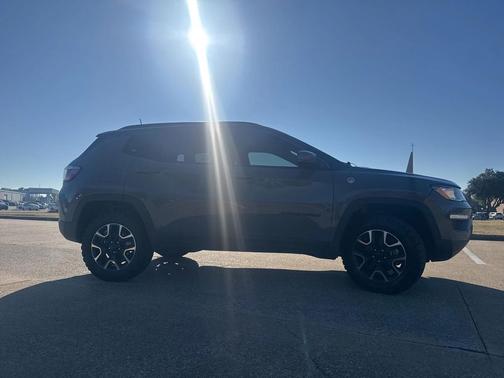 2020 Jeep Compass Trailhawk