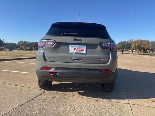 2020 Jeep Compass Trailhawk