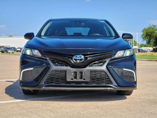 Midnight Black 2023 Toyota Camry SE