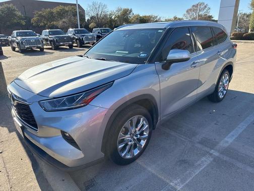 Celestial Silver Metallic 2020 Toyota Highlander Limited