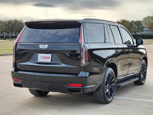2021 Cadillac Escalade Sport