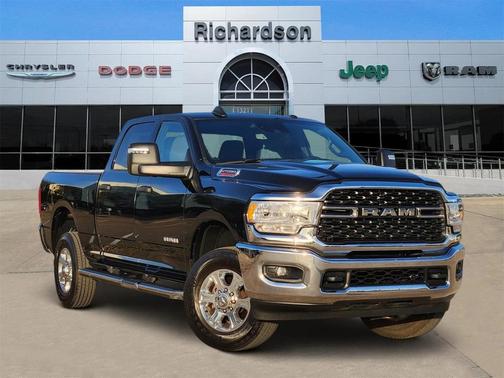 2024 RAM 2500 Big Horn Crew Cab 4x4 6'4' Box