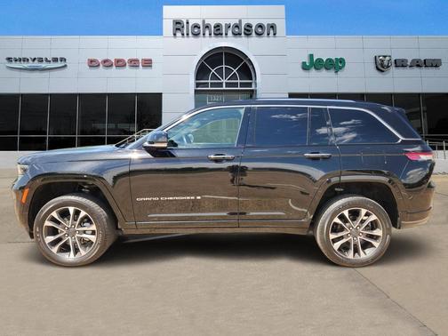 2022 Jeep Grand Cherokee Overland
