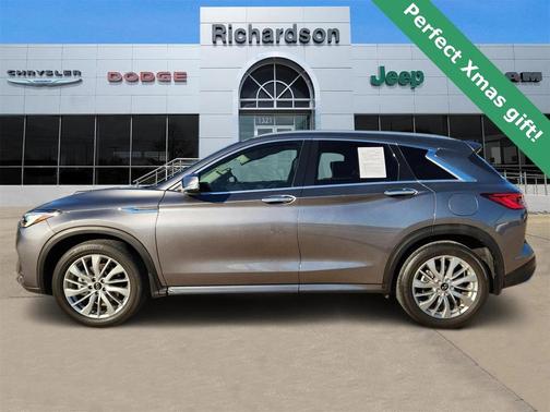 2023 INFINITI QX50 LUXE