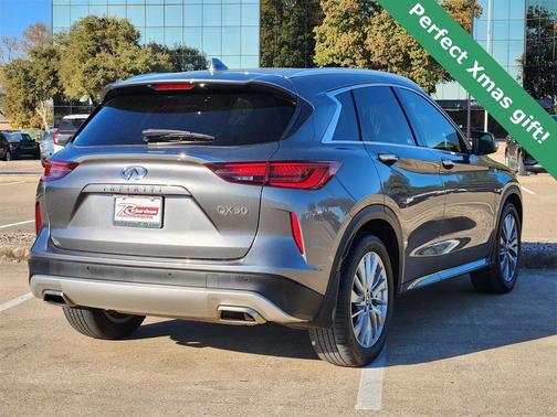 2023 INFINITI QX50 LUXE