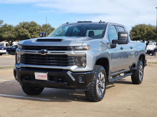 2024 Chevrolet Silverado 2500 Custom