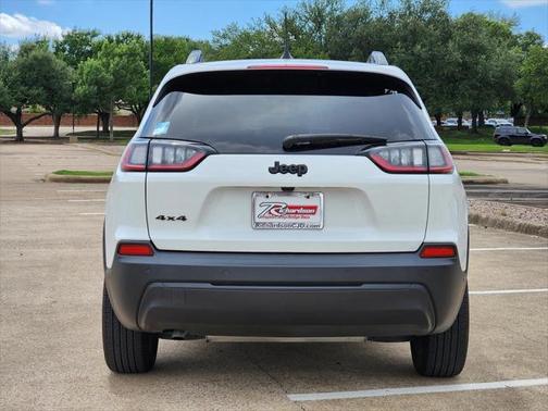 2023 Jeep Cherokee Altitude