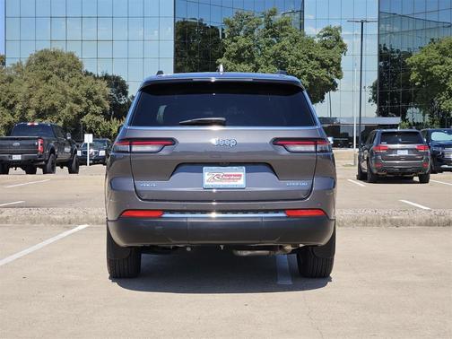 2024 Jeep Grand Cherokee L Laredo