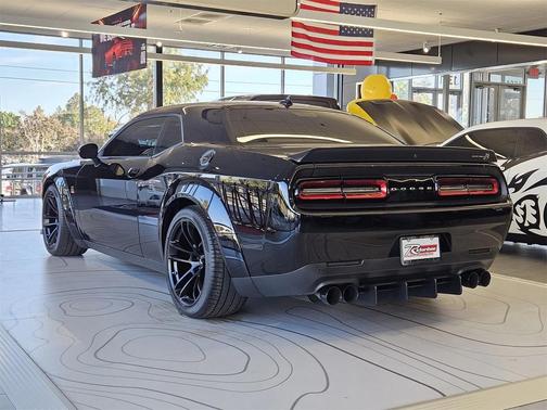 2023 Dodge Challenger R/T Scat Pack Widebody