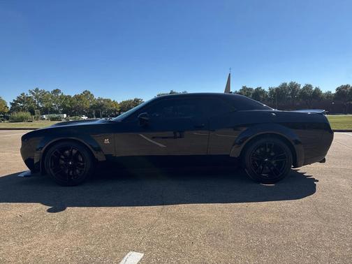 2023 Dodge Challenger R/T Scat Pack Widebody