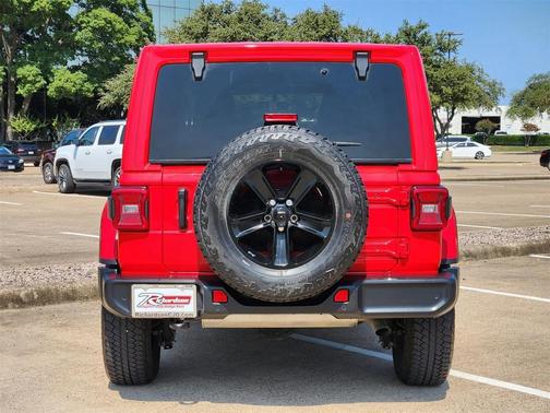 2022 Jeep Wrangler Unlimited Sahara