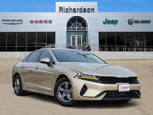 Crystal Beige 2022 Kia K5 LXS