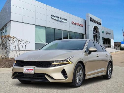 2022 Kia K5 LXS
