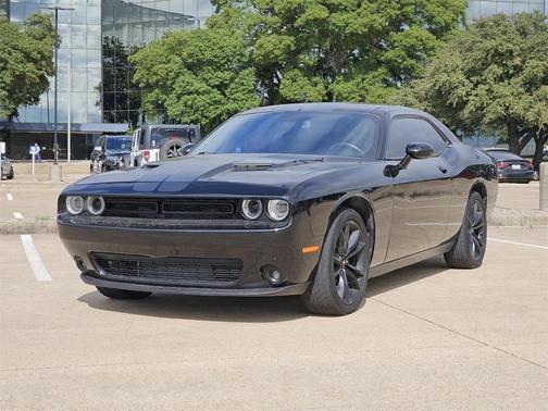 2017 Dodge Challenger SXT