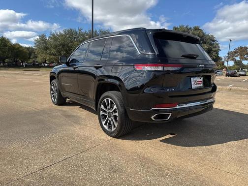 2023 Jeep Grand Cherokee Overland