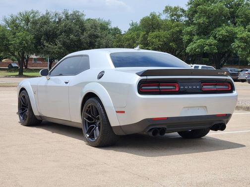Triple Nickel Clearcoat 2021 Dodge Challenger R/T Scat Pack Widebody