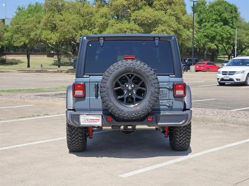 2025 Jeep Wrangler Willys