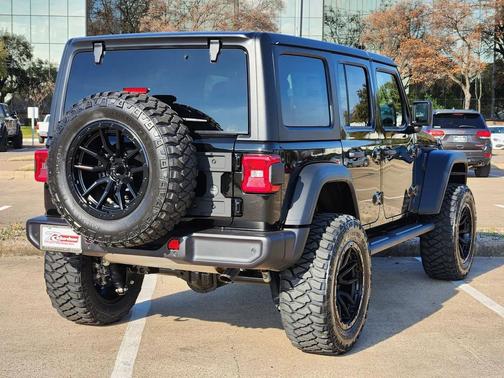 Black Clearcoat 2026 Jeep Wrangler Sport S