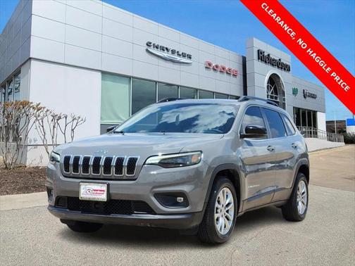 2022 Jeep Cherokee Latitude Lux