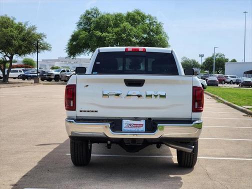 2025 RAM 3500 Big Horn Crew Cab 4x2 6'4' Box
