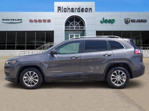 Granite Crystal Metallic Clearcoat 2019 Jeep Cherokee Latitude Plus