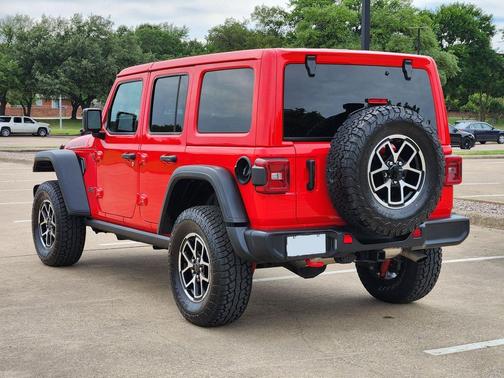 Firecracker Red Clearcoat 2025 Jeep Wrangler Rubicon