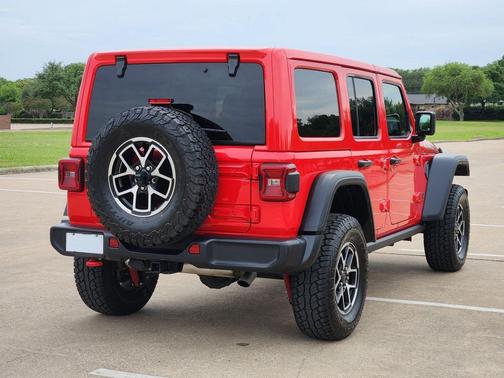 Firecracker Red Clearcoat 2025 Jeep Wrangler Rubicon