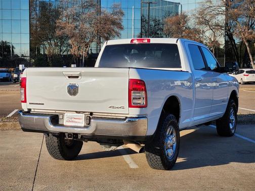 2022 RAM 2500 Big Horn Crew Cab 4x4 6'4' Box