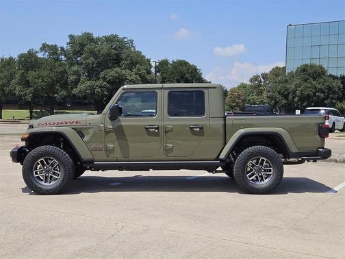 2025 Jeep Gladiator Mojave X
