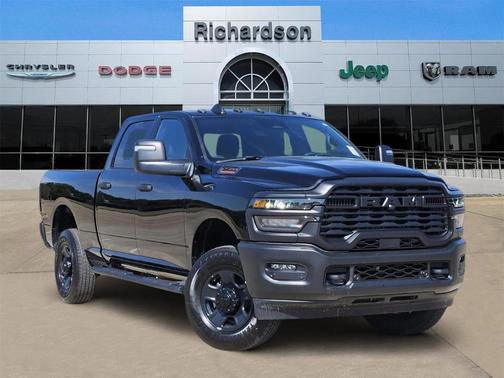 2026 RAM 2500 Tradesman Crew Cab 4x4 6'4' Box