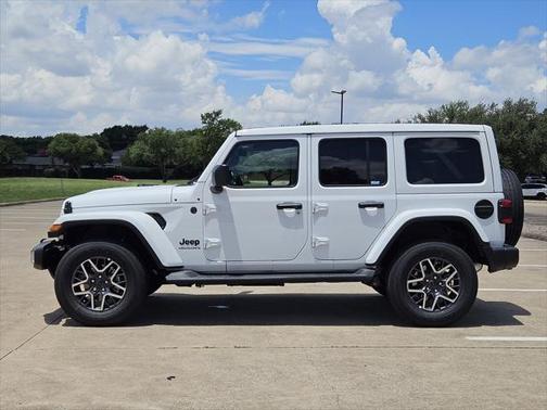 2025 Jeep Wrangler 4-Door Sahara 4x4