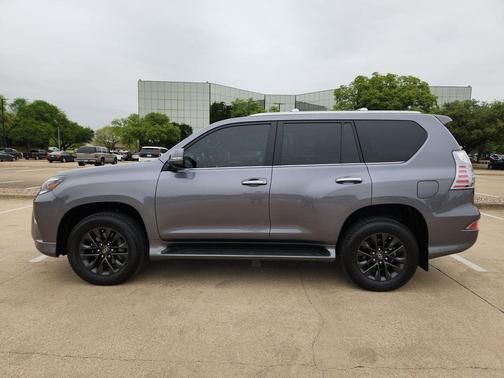 2023 Lexus GX 460 Premium