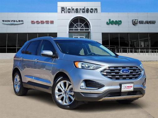2020 Ford Edge Titanium