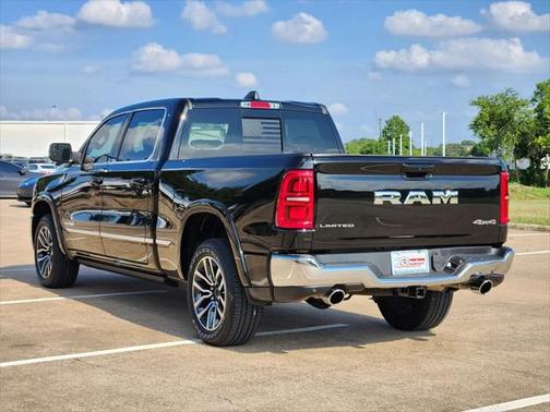 2025 RAM 1500 Limited