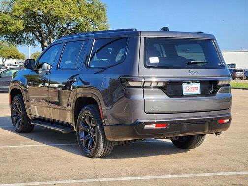 Baltic Gray Metallic Clearcoat 2026 Jeep Grand Wagoneer Limited Altitude 4x4