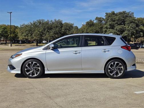 2016 Scion iM 