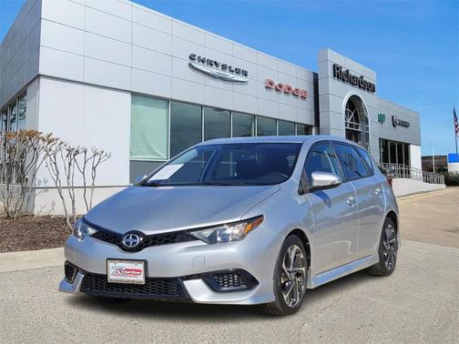 2016 Scion iM 