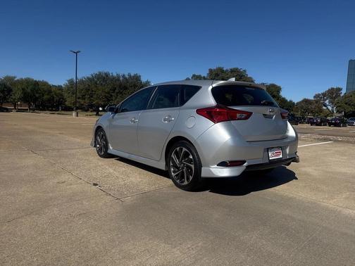 2016 Scion iM
